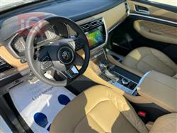 ئێم جی RX8